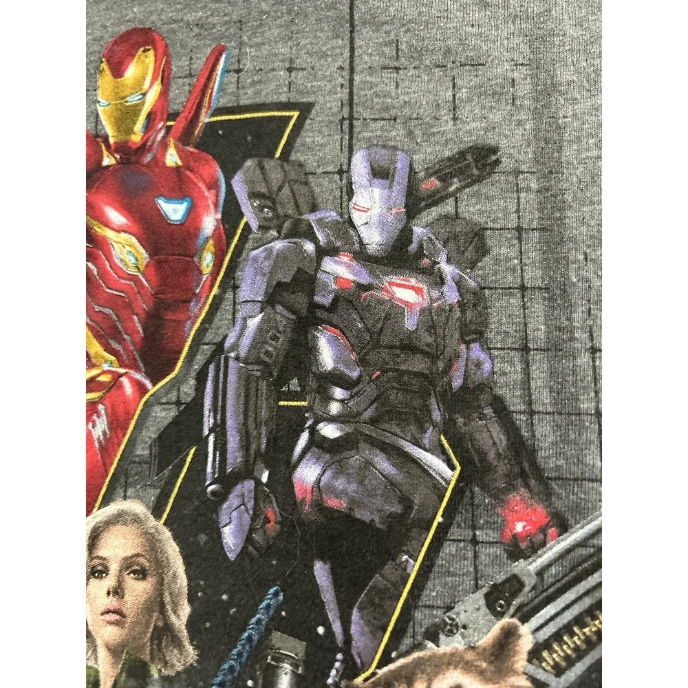 Avengers Men's T-shirt Size L Captain America, iron Man Black Panther Avengers - Picture 8 of 12